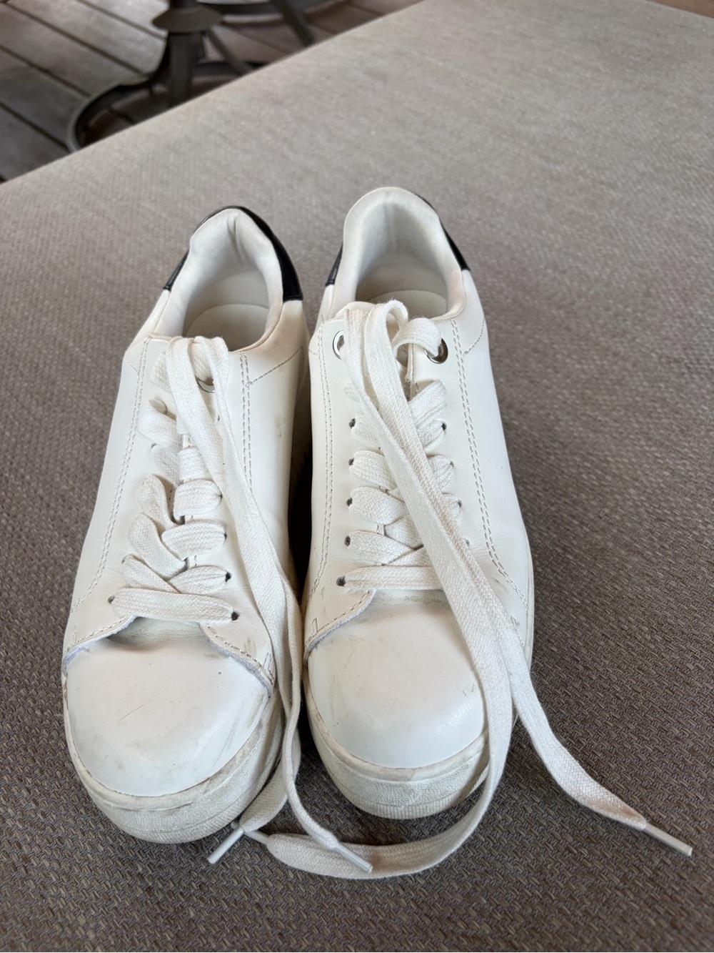 Steve Madden White Sneakers with Black Heel Accent- size 6.5